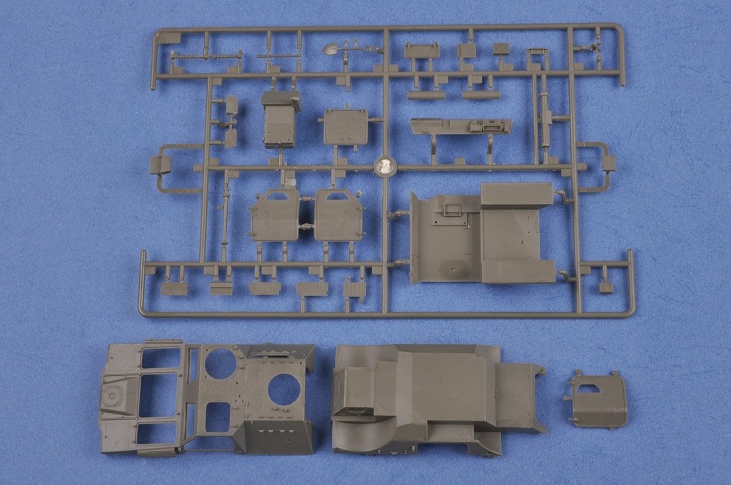 Hobby Boss 83877 French VBL MILAN 1/35 – Bild 4