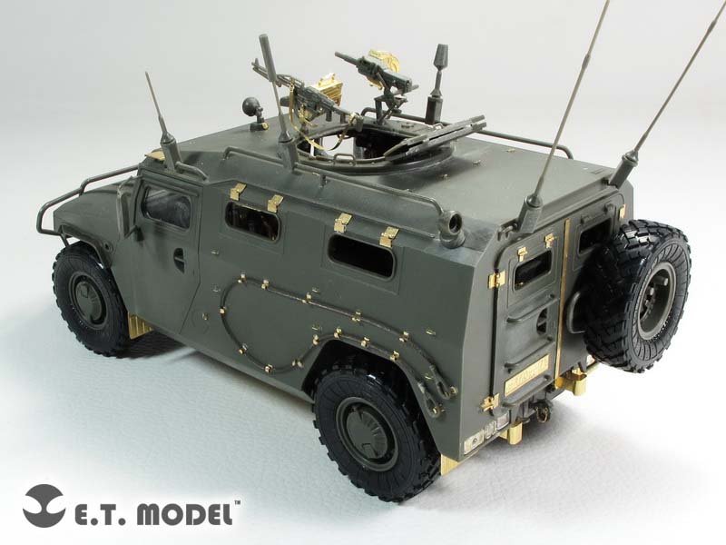 E.T. Model E35-184 Russian GAZ-233014 STS &amp;quot;TIGER&amp;quot; (For Meng VS-003) 1/35 – immagine 4