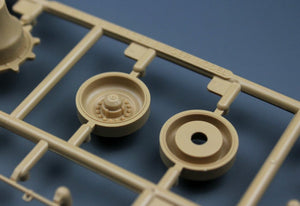 Tiger Model 4628 LEOPARD II REVOLUTION II MBT 1/35 – image 11