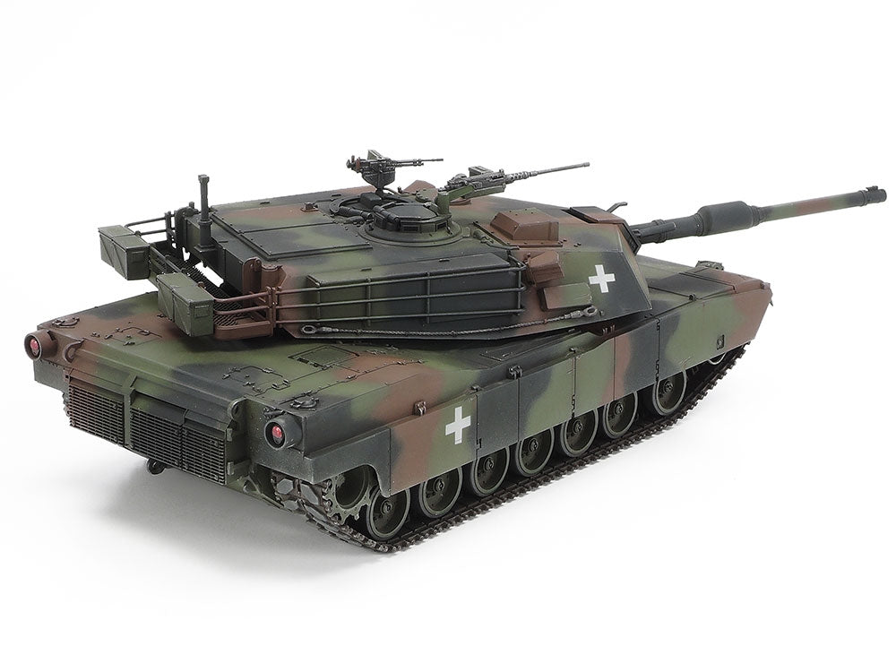 Tamiya 25216 U.S. M1A1 Abrams Tank &amp;quot;Ukraine&amp;quot; 1/35 – zdjęcie 4