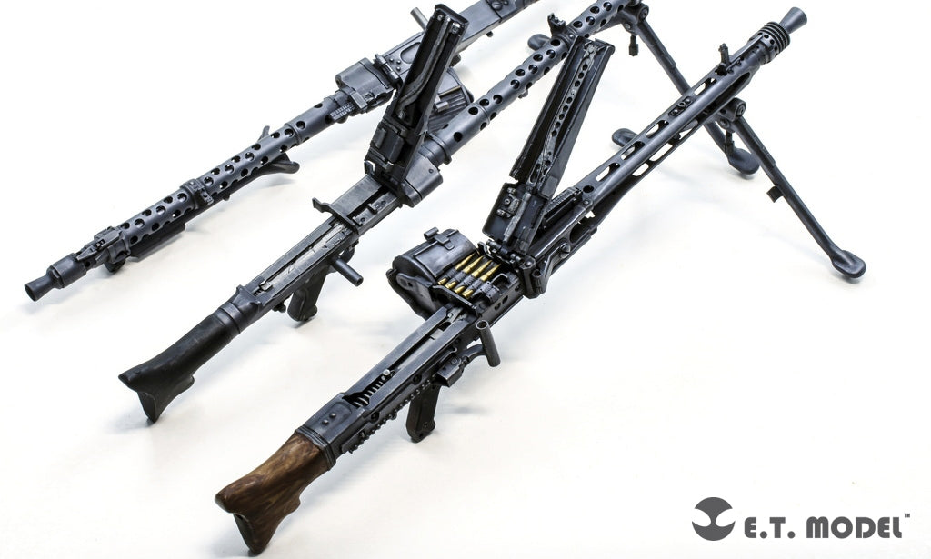 E.T. Model P06-001 WWII German Mg42 Machine Gun &amp;amp; Ammo Box (3D Printed) 1/6 – immagine 8