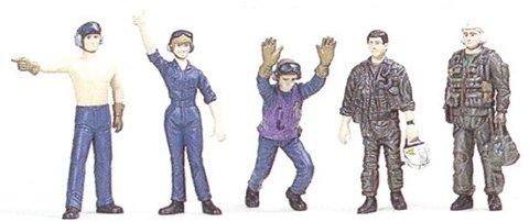 Fujimi 723457 Flight Deck Crew &amp;amp; Carrier Tractor 1/72 – imagen 4