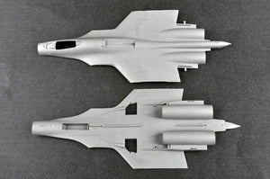 Trumpeter 01678 Russian Su-33 Flanker D 1/72 – image 10