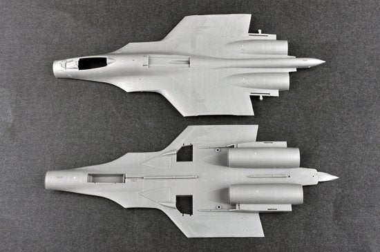 Trumpeter 01678 Russian Su-33 Flanker D 1/72 – image 10