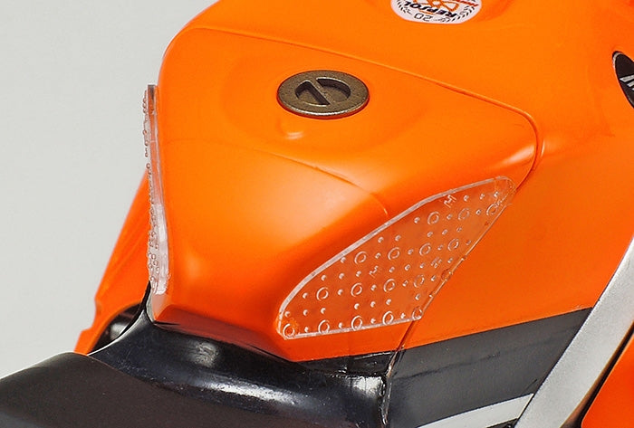 Tamiya 14130 Repsol Honda RC213V 14 – zdjęcie 9