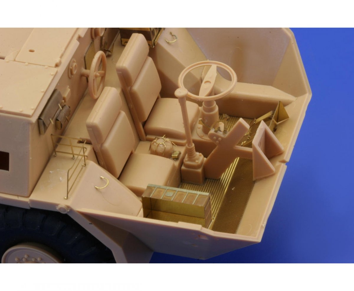 Eduard 36179 152mm ShkH vz.77 DANA interior 1/35 Hobby Boss – immagine 2