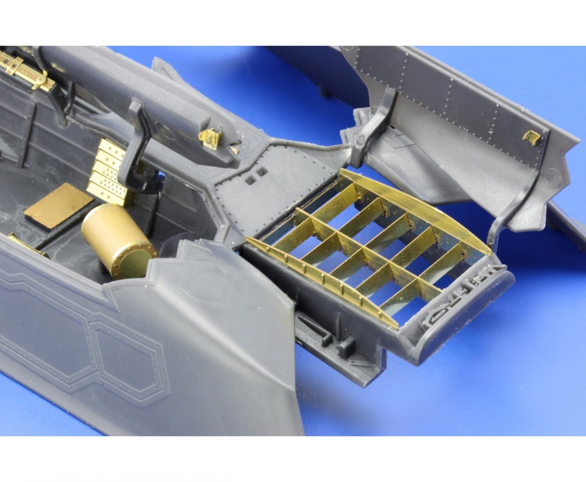 Eduard 48792 F-35B exterior KITTY HAWK 1/48 – immagine 3
