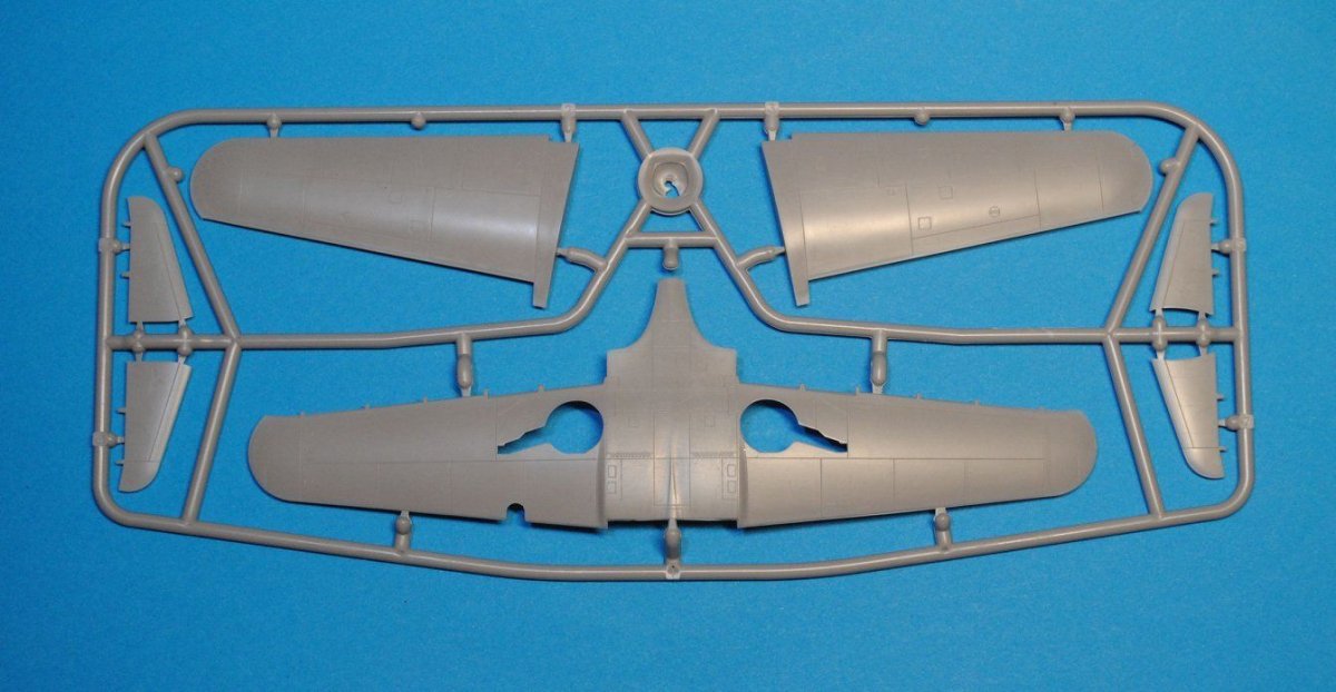 Dora Wings 72005 Bell P-63E-1-BE Kingcobra 1/72 – immagine 9