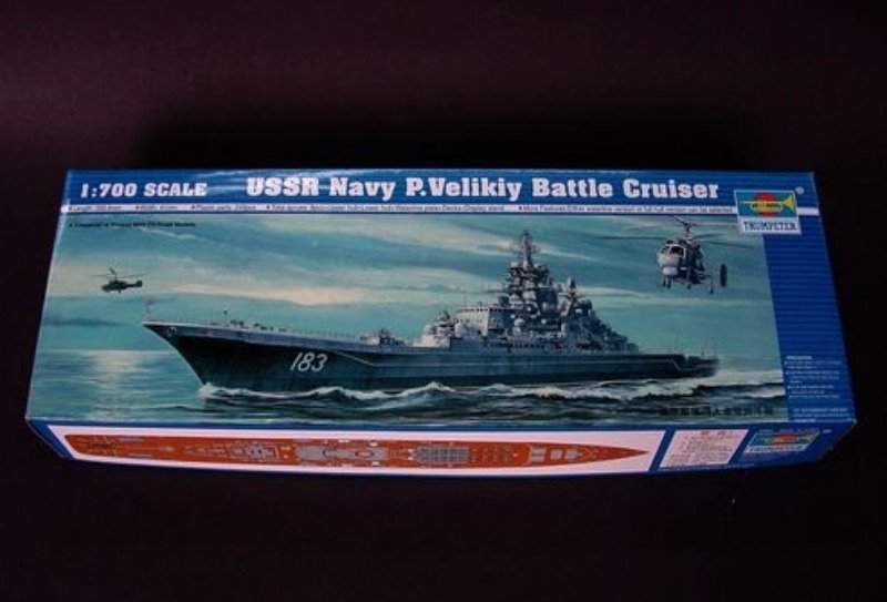 Trumpeter 05710 USSR Navy P. Velikiy Battle Cruiser 1/700 – Bild 2