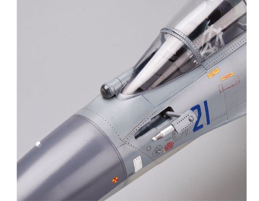 Trumpeter 02271 Su-30MKK Flanker-G 1/32 – image 7