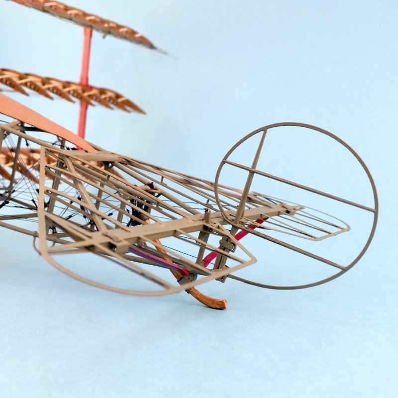 Artesania Latina 20350 Fokker Dr.I Red Baron&amp;#39;s Airplane 1/16 – immagine 11