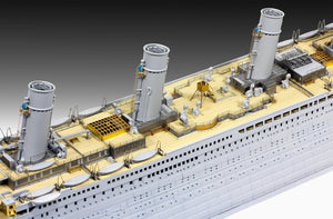 Revell 05243 Titanic Platinum Edition 1/400 – immagine 4