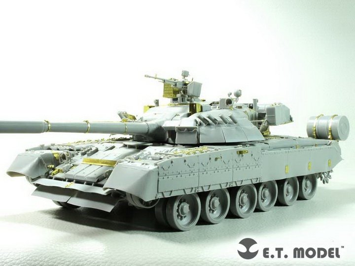 E.T. Model E35-269 Russian T-80U Main Battle Tank For TRUMPETER 09525 1/35 – imagen 2
