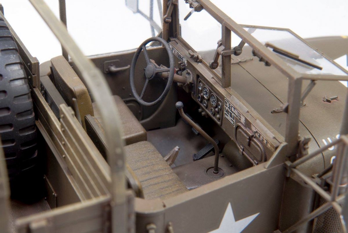 AFV Club 35300 M54A2 5-ton 6x6 Cargo Truck 1/35 – zdjęcie 7