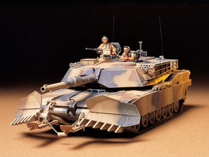 Tamiya 35158 U.S. M1A1 Abrams w/ Mine Plow 1/35
