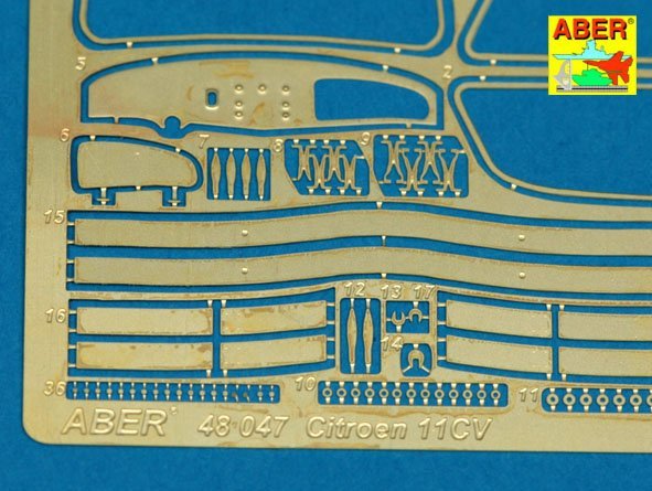 Aber 48047 Citroen Traction 11 CV Staff car 1/48 – immagine 4