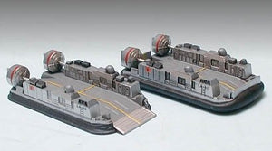 Tamiya 31003 Japanese Defence Force LST-4001 Ohsumi 1/700 – immagine 5