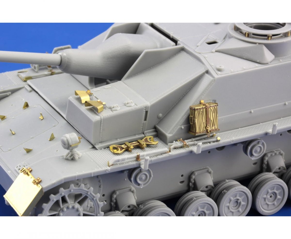Eduard 36282 StuG.IV last production Dragon – image 7