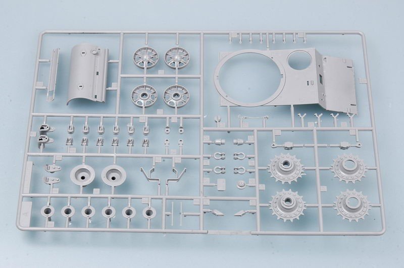 Trumpeter 00367 German Pz.Kpfm KV-2 754(r) Tank 1/35 – immagine 6