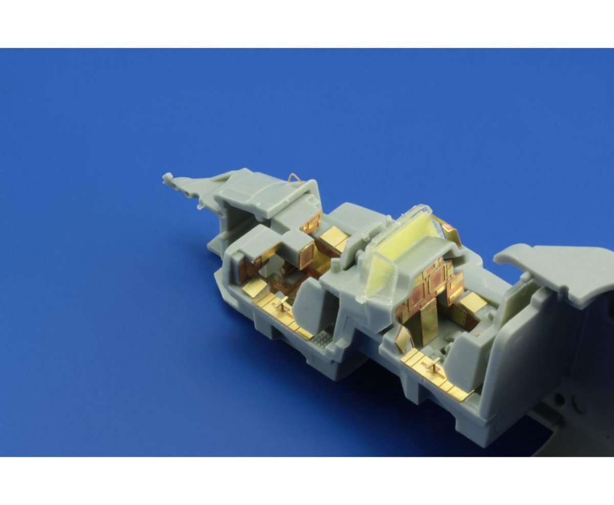 Eduard SS546 AH-64D Block II interior ACADEMY 1/72 – zdjęcie 3