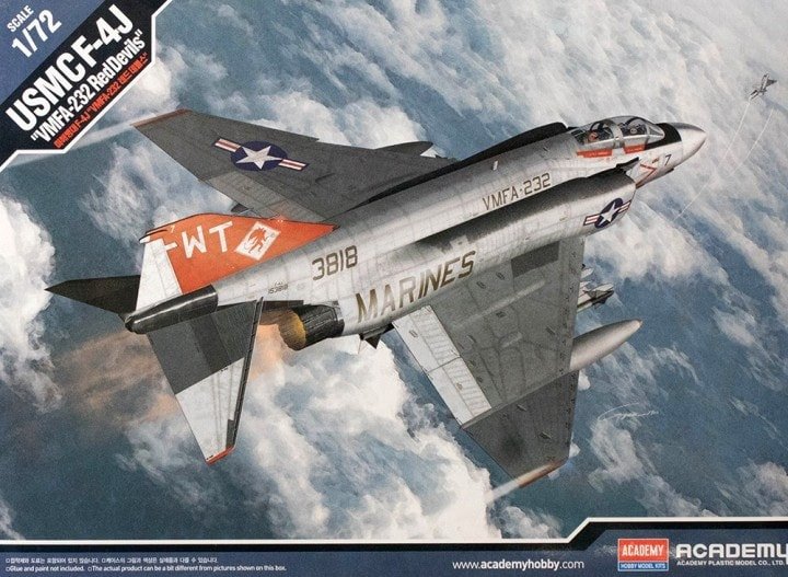 Academy 12556 F-4J VFMA-232 Red Devils 1/72