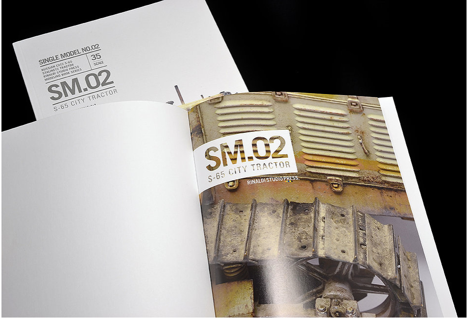 TankArt SM.02 S-65 Tractor Painting Technique Book By Michael Rinaldi – immagine 2