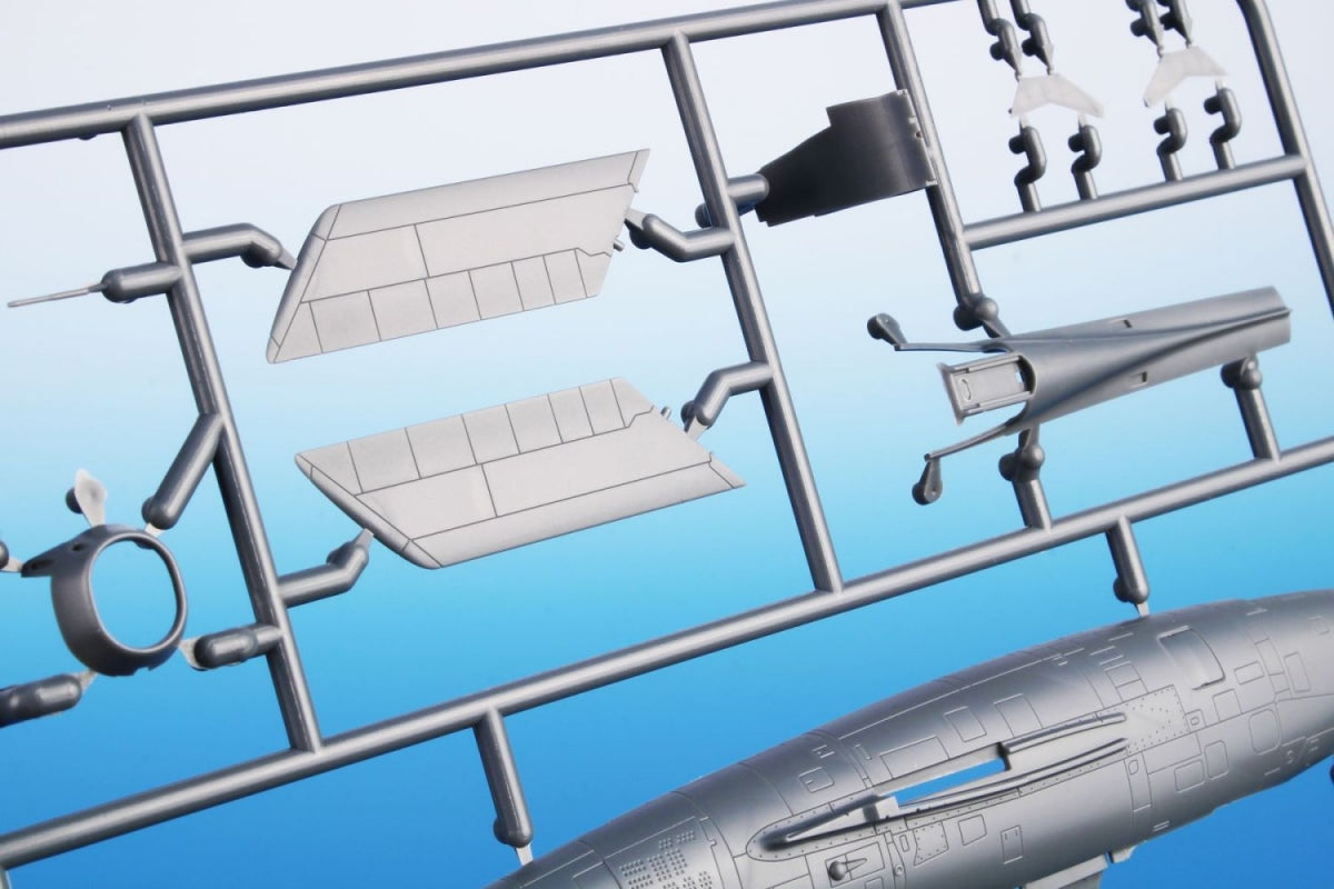Special Hobby 72395 F-84F Thunderstreak &amp;#39;US Swept-Wing Thunder&amp;#39; 1/72 – immagine 6