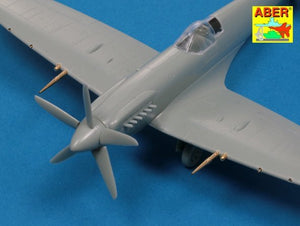 Aber A72 002 C wing armament for British fighter Spitfire Mk.VIII to XVI 1/72 – immagine 3