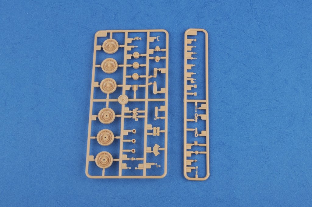 Hobby Boss 83834 French GCT 155mm AU-F1 SPH 1/35 – Bild 8