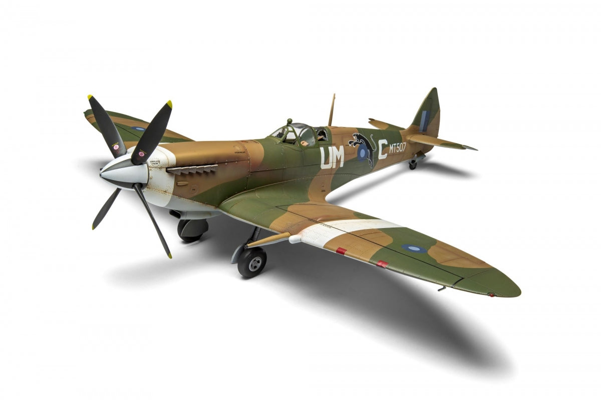 Airfix 17002 Supermarine Spitfire Mk.VIII 1/24 – immagine 7
