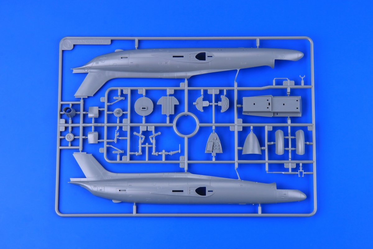 Eduard 8099 L-29 Delfin 1/48 – Bild 3