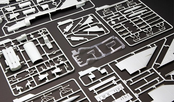 Meng Model DS-005 F-102A Delta Dagger (Case XX Wing) 1/72 – zdjęcie 7