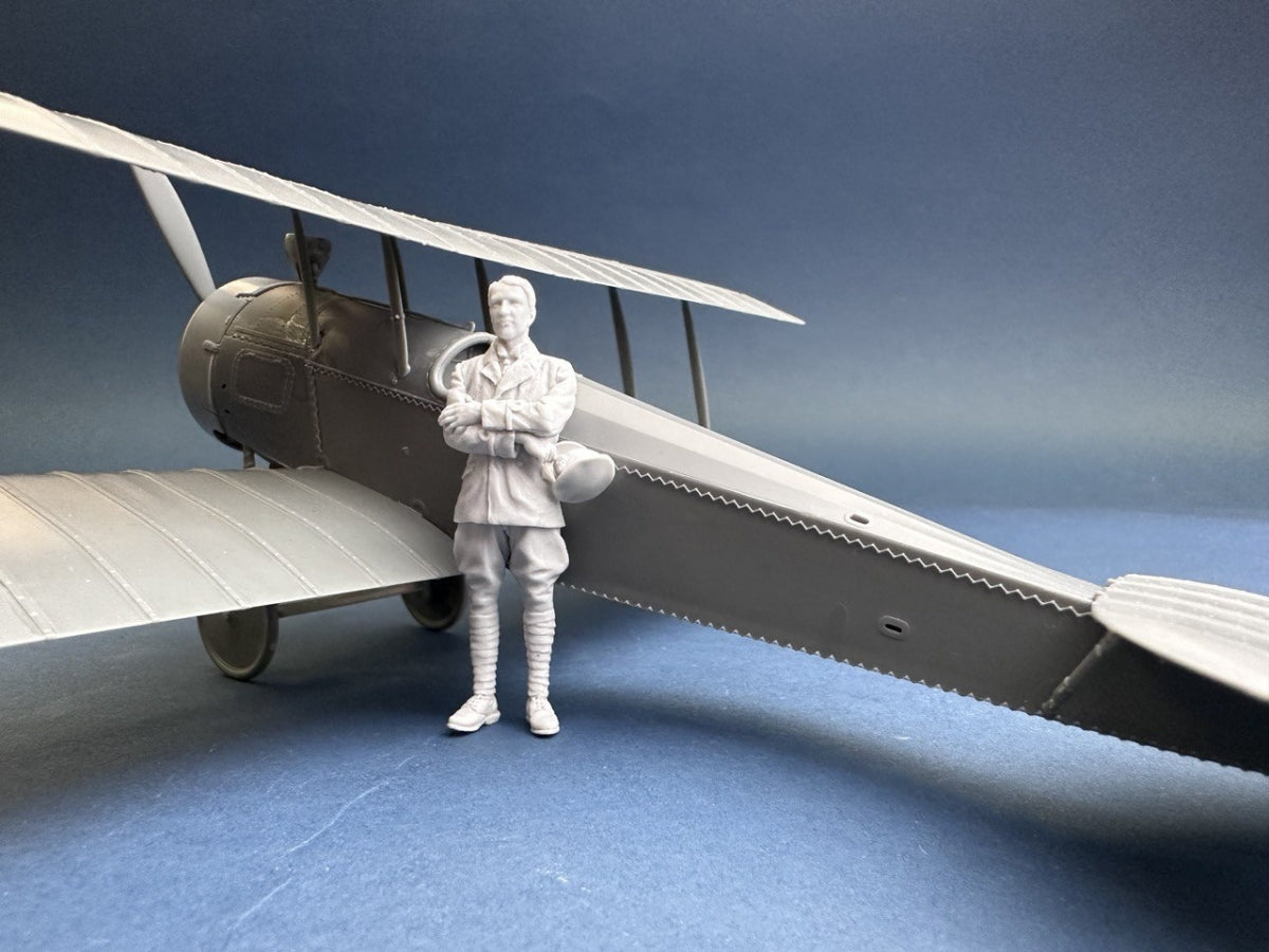 Copper State Models F32-053 RNAS Standing Pilot 1/32 – imagen 2