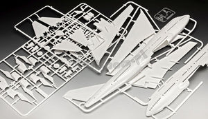 Revell 03780 Boeing 747-400 Ed Force One 1/144 – immagine 8