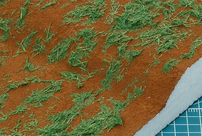 Tamiya 87111 Diorama Texture Paint (Grass Effect, Green) – immagine 3