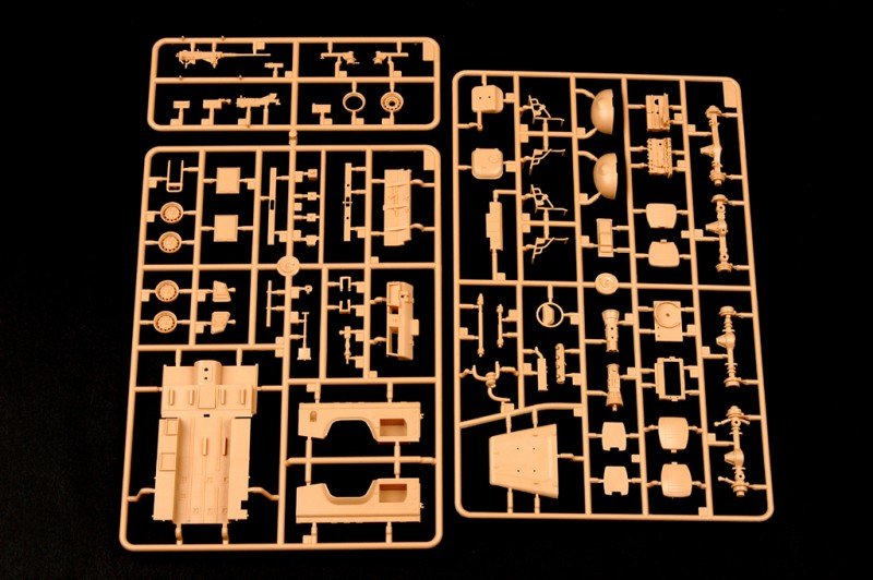Hobby Boss 82446 Defender XD &amp;#39;Wolf&amp;#39; W.M.I.K. 1/35 – zdjęcie 6