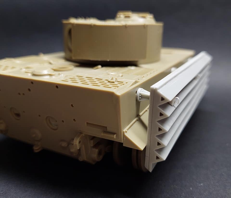 Panzer Art RE35-685 Tiger I tank wooden sapper “Bruckentafel” 1/35 – Bild 5