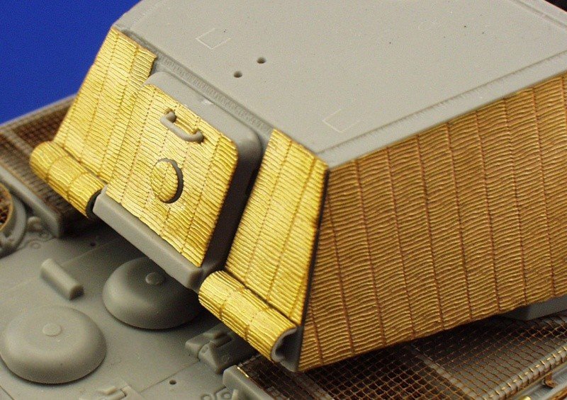 Eduard 35699 Zimmerit King Tiger Henschel 1/35 Dragon – immagine 5