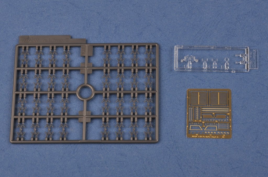 Hobby Boss 80145 German Panzer 1Ausf A Sd.Kfz.101(Early/Late Version) 1/35 – Bild 5