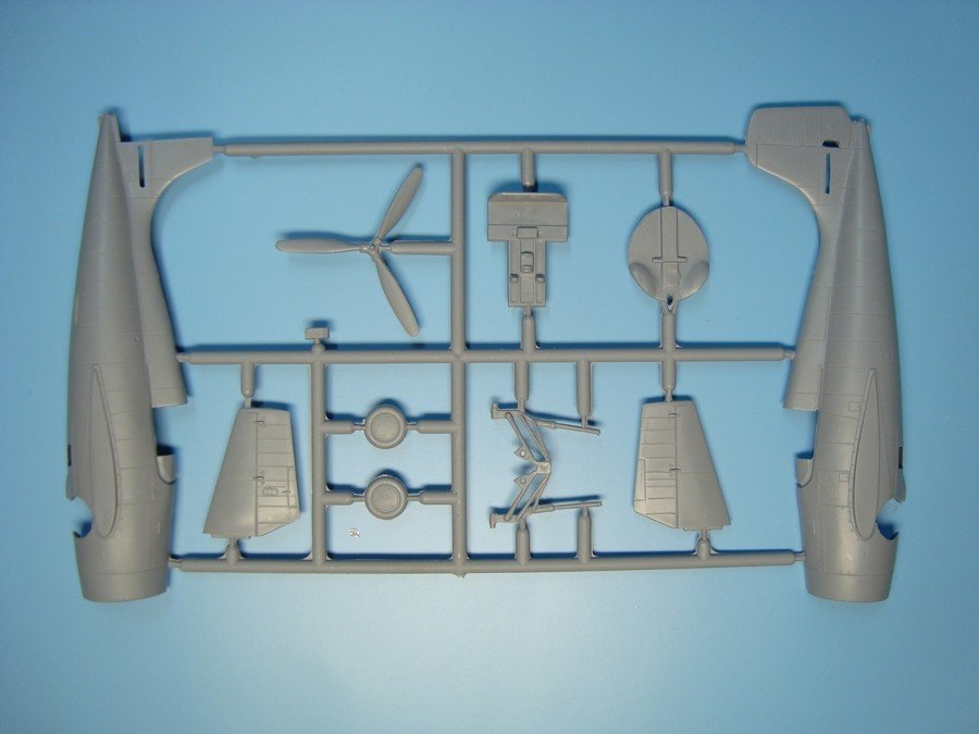 AZ Model AZ7322 Grumman G-36A 1/72 – Bild 7