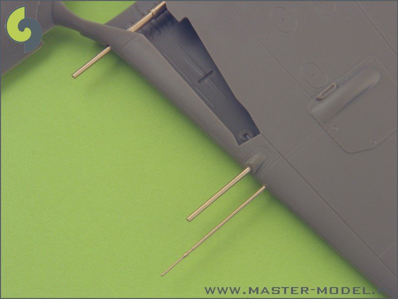 Master AM-48-018 Fw 190 A6 armament set (MG 17 barrel tips, MG 151 barrels, MG 151 fairings) &amp;amp; Pitot Tube 1/48 – immagine 2