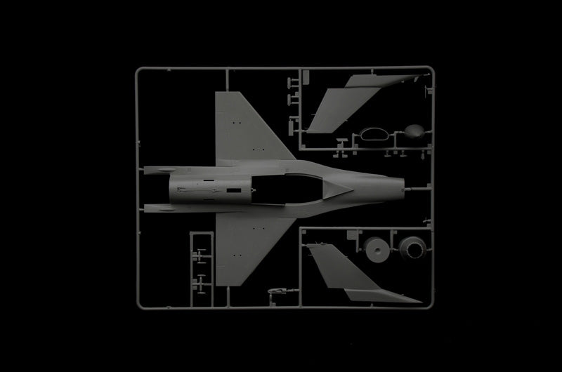 Italeri 35105 F-16C Fighting Falcon - WAR THUNDER 1/48 – Bild 13