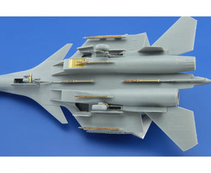 Eduard 73548 Su-33 TRUMPETER 1/72 – imagen 4