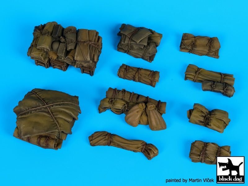 Black Dog T35143 Tentage+bedrols N 1/35 – imagen 5