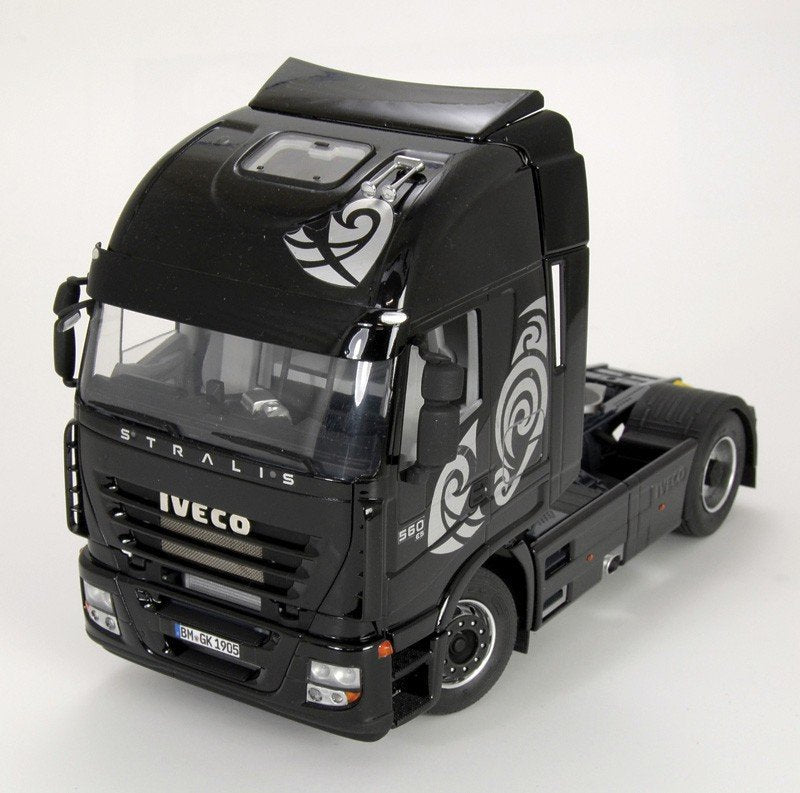 Italeri 3869 IVECO Stralis Active Space 1/24 – immagine 2