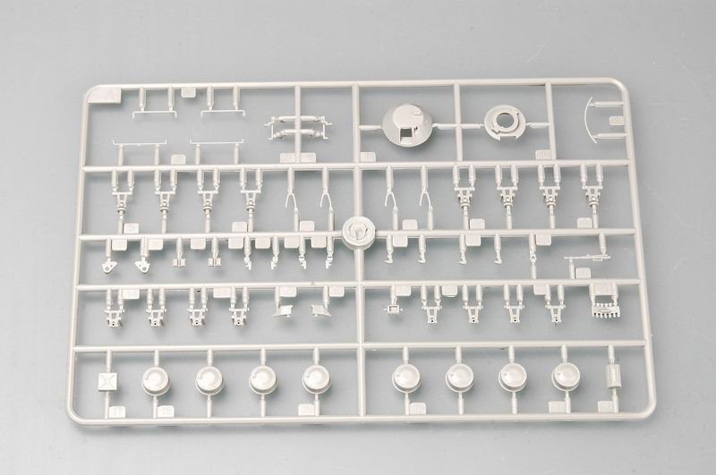 Trumpeter 07267 Russian BTR-80 Armoured Personnel Carrier 1/72 – zdjęcie 4