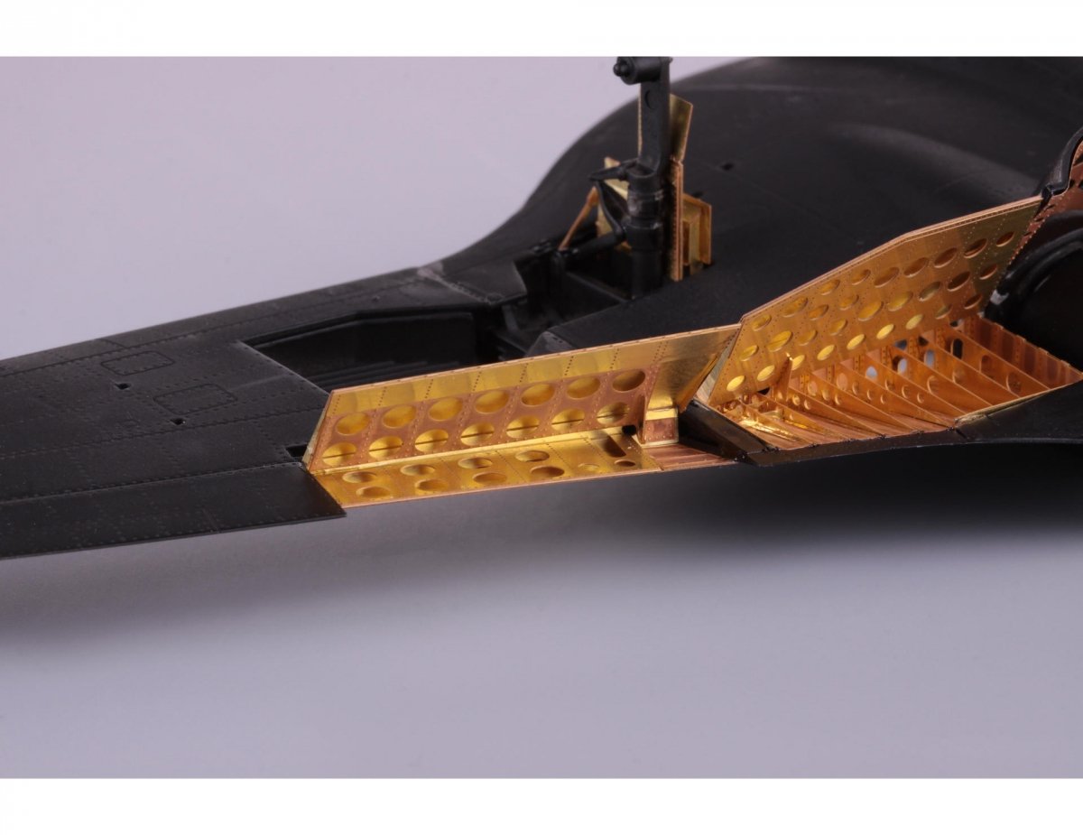 Eduard 48912 F2H-2 landing flaps KITTY HAWK 1/48 – immagine 2