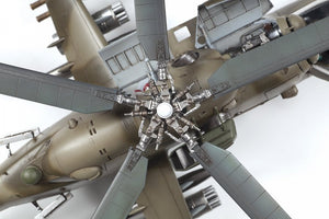 Zvezda 4823 Mi-24V/VP Hélicoptère d&amp;#39;attaque soviétique 1/48 – image 5