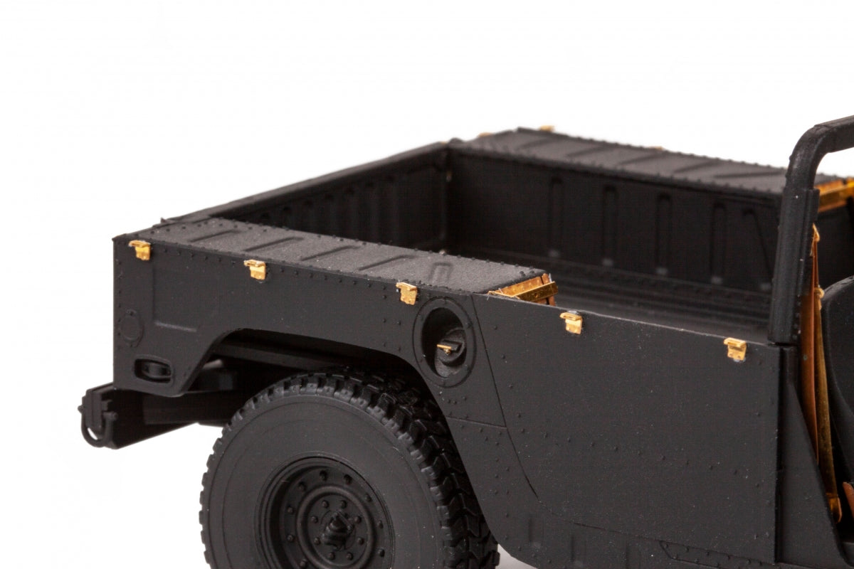 Eduard 36522 Humvee M1097A2 ICM 1/35 – Bild 7