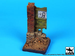 Colonne Black Dog D35029 avec base de porte 1/35 – image 5